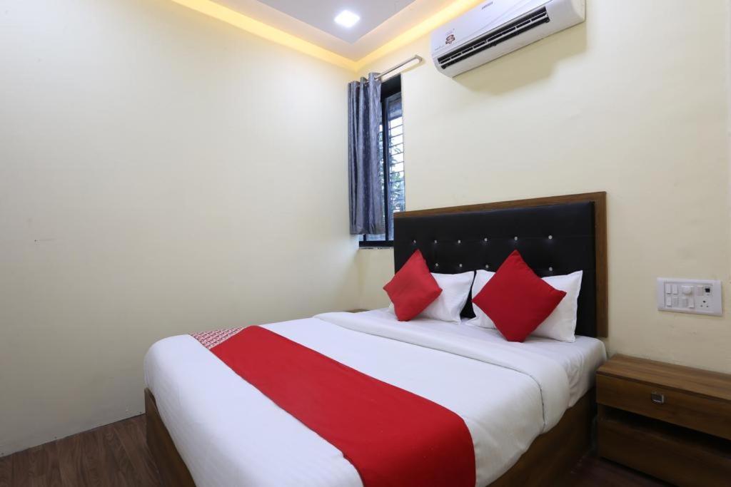 Hotel Indigo Inn Mumbai Bagian luar foto